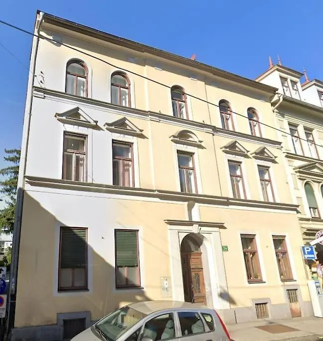 Апартаменты Neue Wohnung Im Zentrum Von Graz Fuer 2-3 Personen